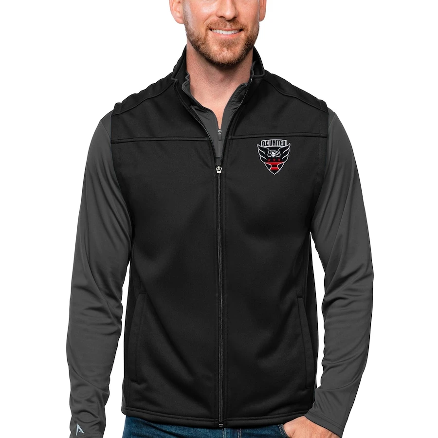 D.C. United Antigua Primary Team Logo Links Full-Zip Golf Vest - Black 1 D.C. United Antigua Primary Team Logo Links Full-Zip Golf Vest - Black